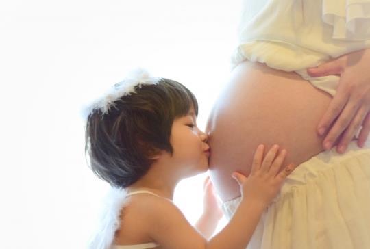 多胎妊娠で注意したい貧血と便秘の関係性